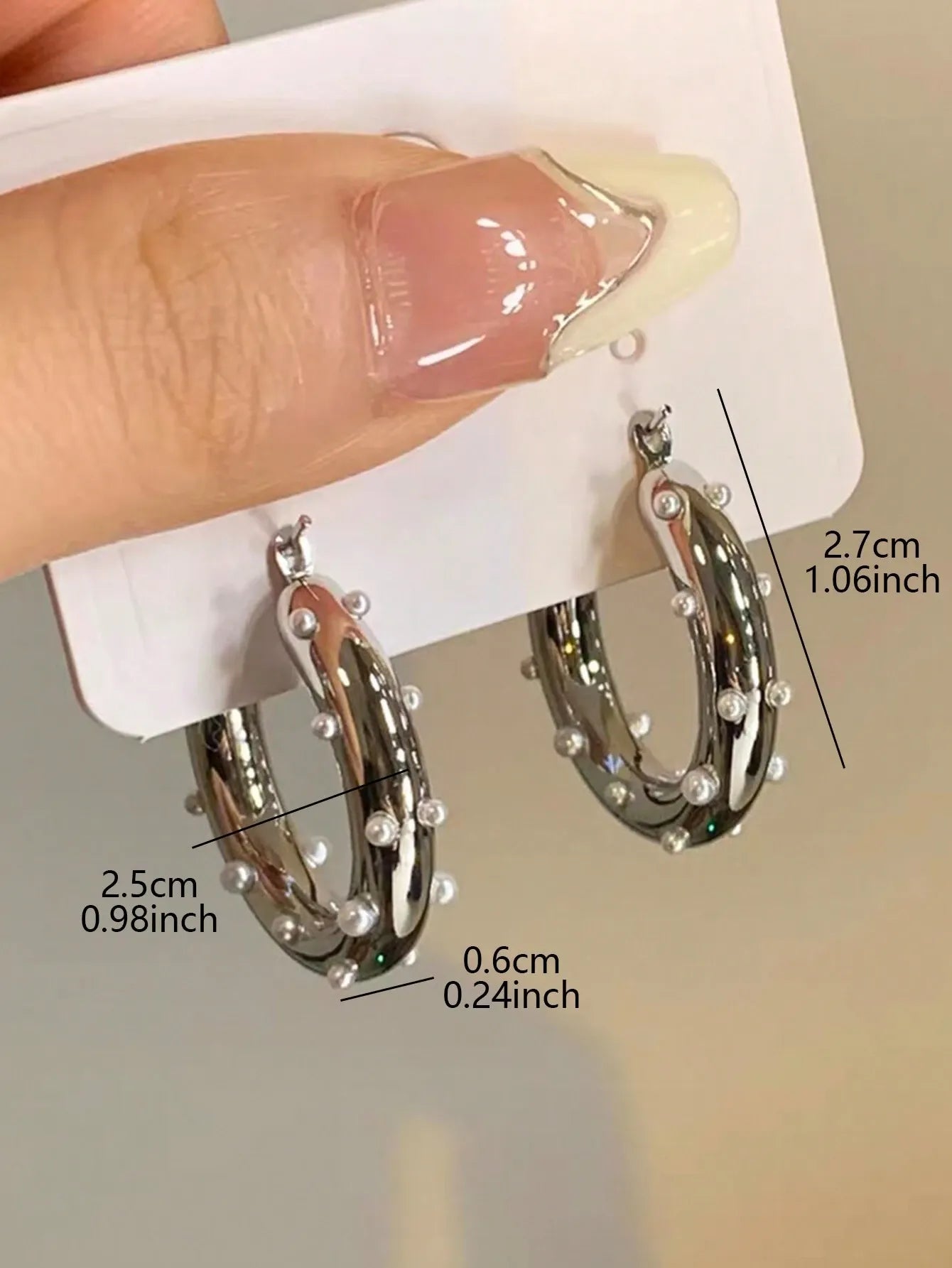 Shein - 1pair Metallic Geometric Circle Fashionable Party Faux Pearl Unique Elegant Simple Women Hoop Earrings - Silver