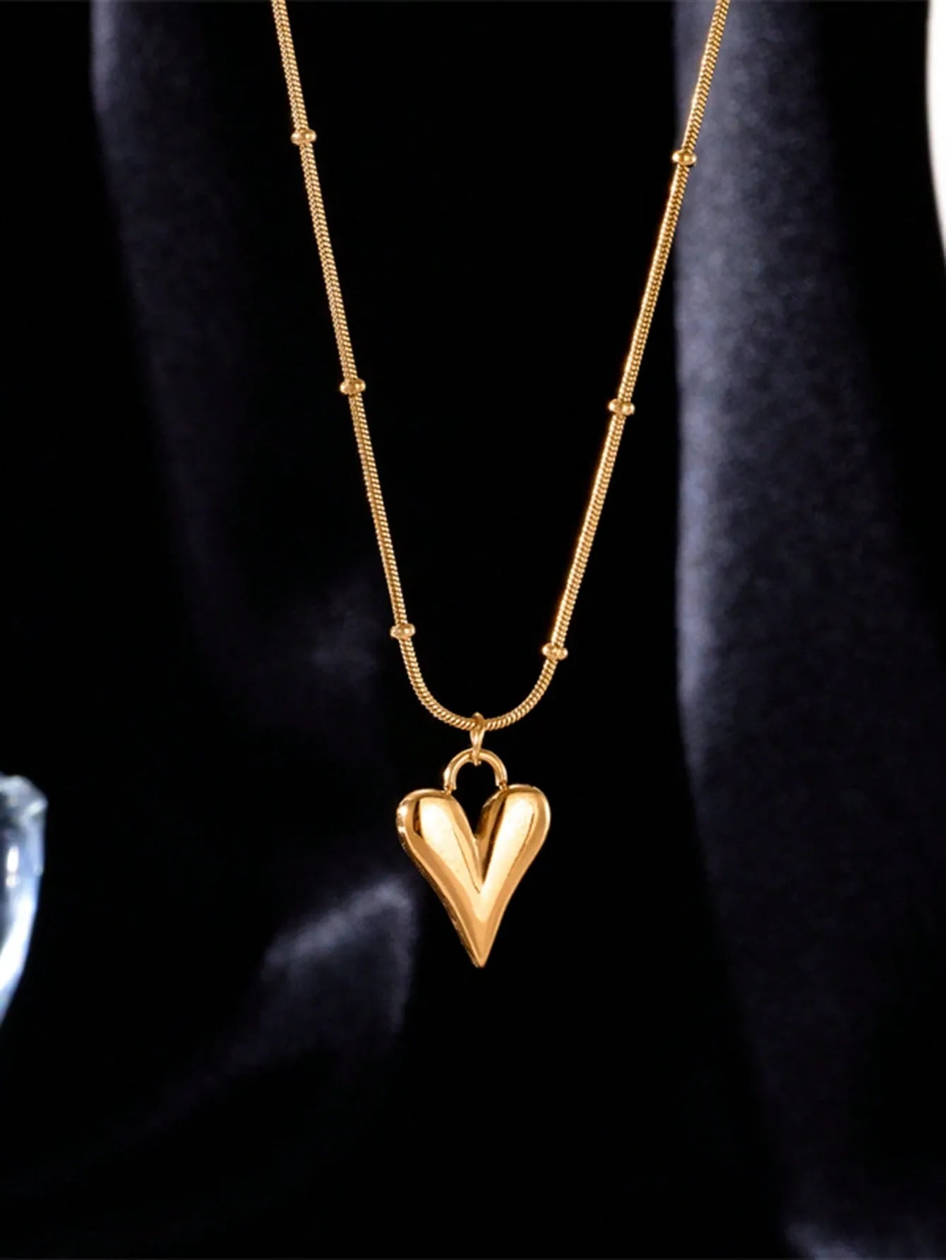 Shein - 1Pc Gold Plated Bamboo Style Chain & Titanium Steel Heart Pendant Detail Necklace