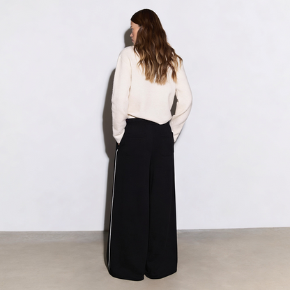 Vybe - Women Wide-leg Plush Trouser With Trim Detail - Black