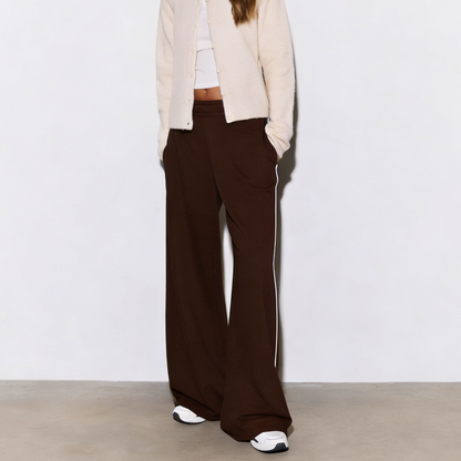 Vybe - Women Wide-leg Plush Trouser With Trim Detail - Mocha