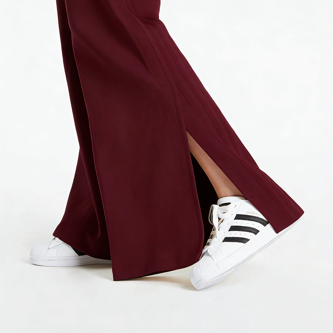 Vybe - Women Smart Pocket Wide-leg Trouser - Maroon