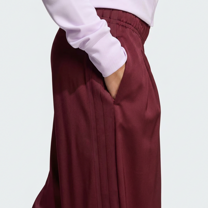 Vybe - Women Tiro 3-Stripes Wide-leg Pleated Pants - Maroon