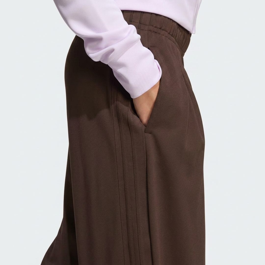 Vybe - Women Tiro 3-Stripes Wide-leg Pleated Pants - Mocha