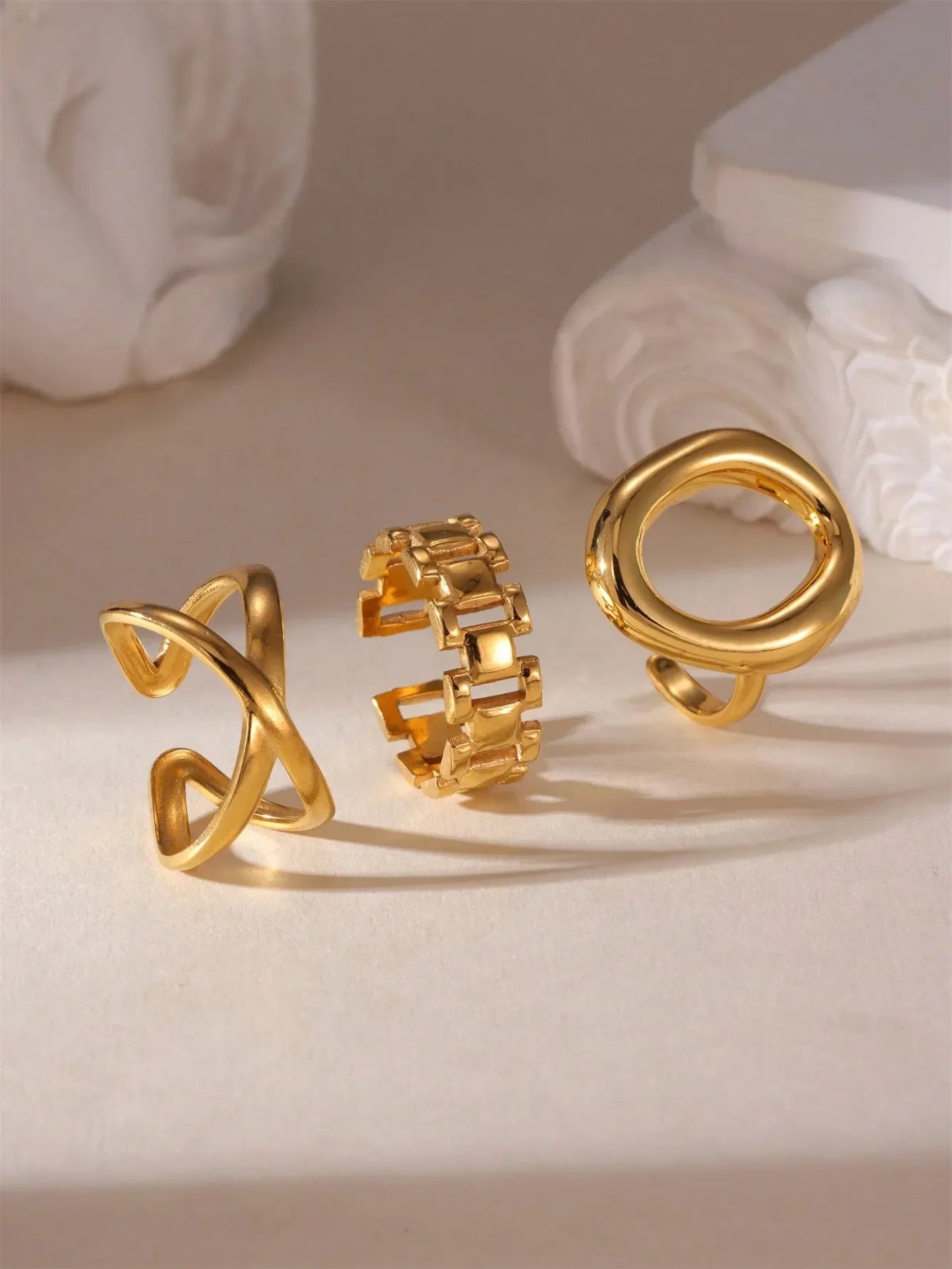 Shein - GEREIT 3pcs 18K Stainless Steel Chain Hollow Circle Open Ring Set