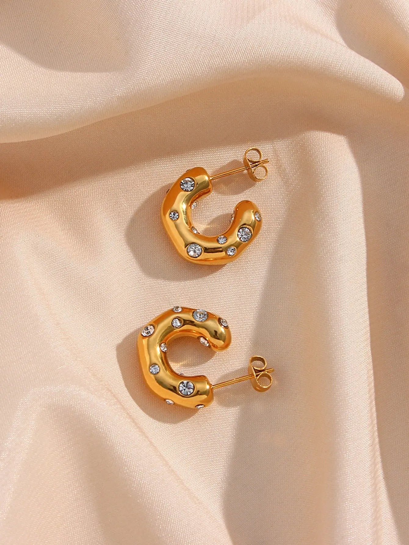 Shein - SHOPBOHO Cubic Zirconia Decor Cuff Hoop Earrings - Golden