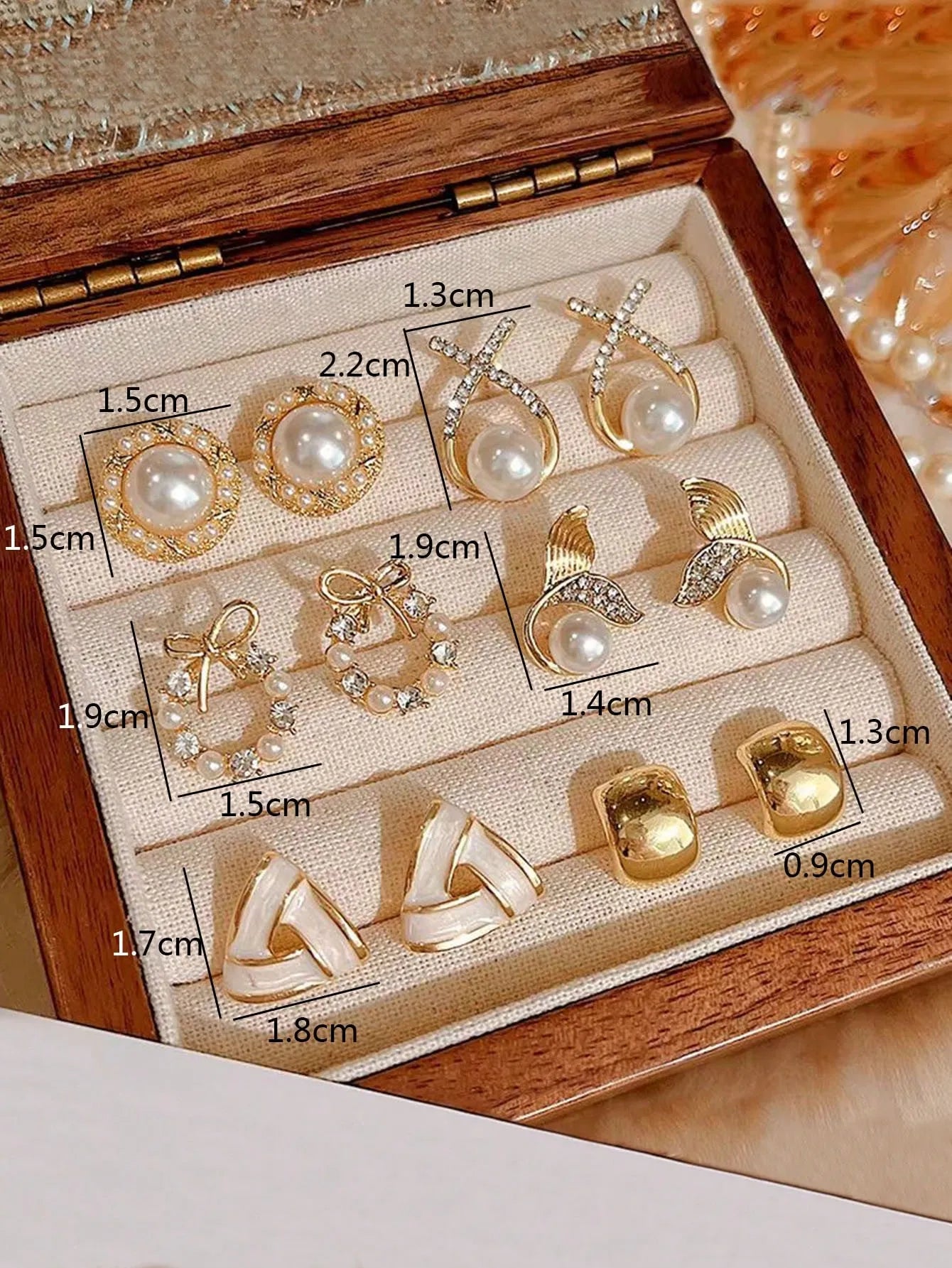 Shein - 6 Pairs Minimalist Petite Geometric, Faux Pearl, Criss-Cross, Rhinestone, Bow Shape Stud Earrings Set
