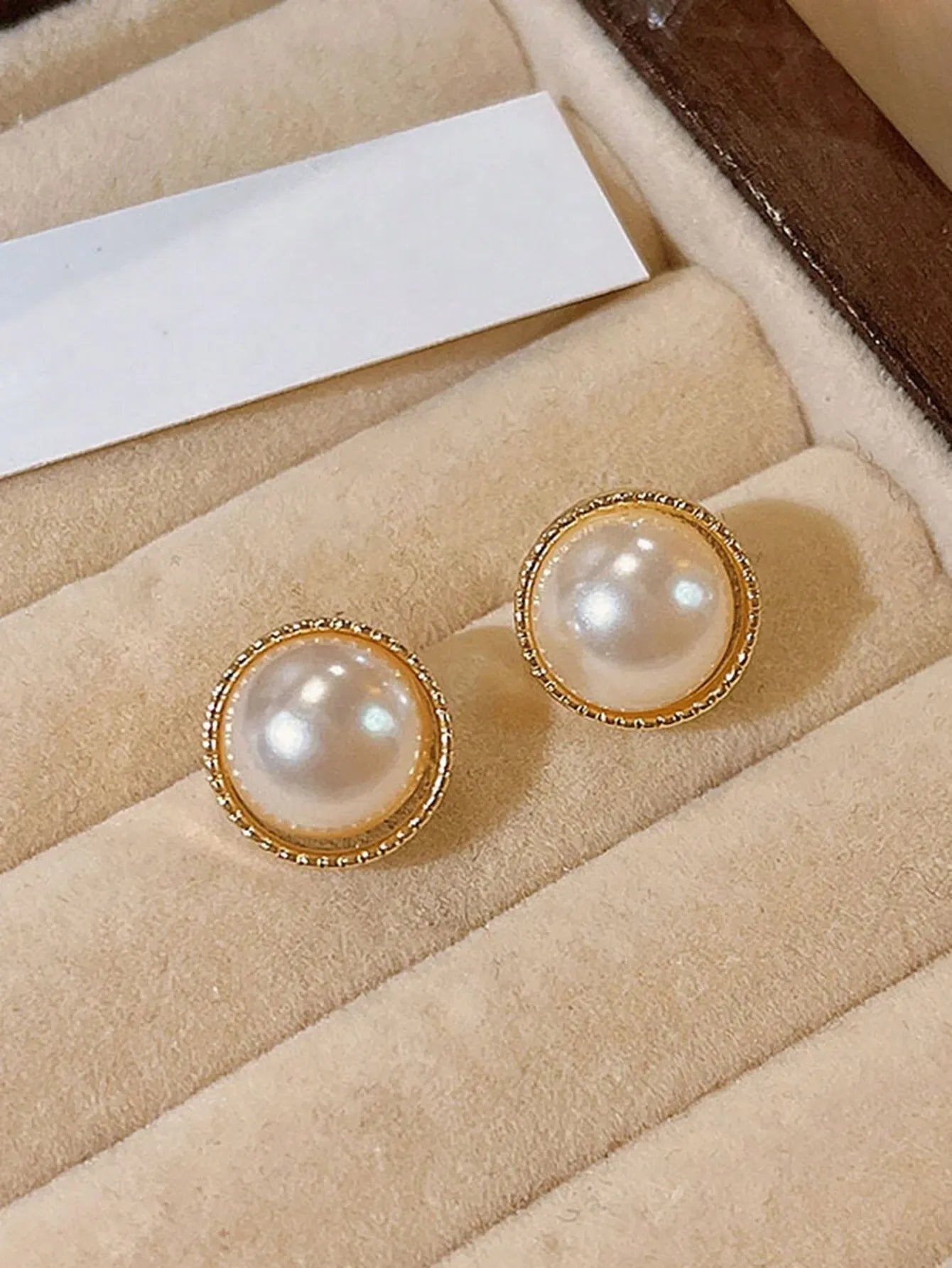 Shein - 6pcs Set Retro Smooth Surface Hong Kong Style Round Pearl Charm Cat Eye Earrings And Stud Earrings