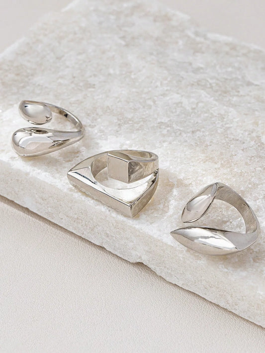 Shein - 3pcs Geometric Hollow Gold-Tone Rings, Minimalist Rings Set