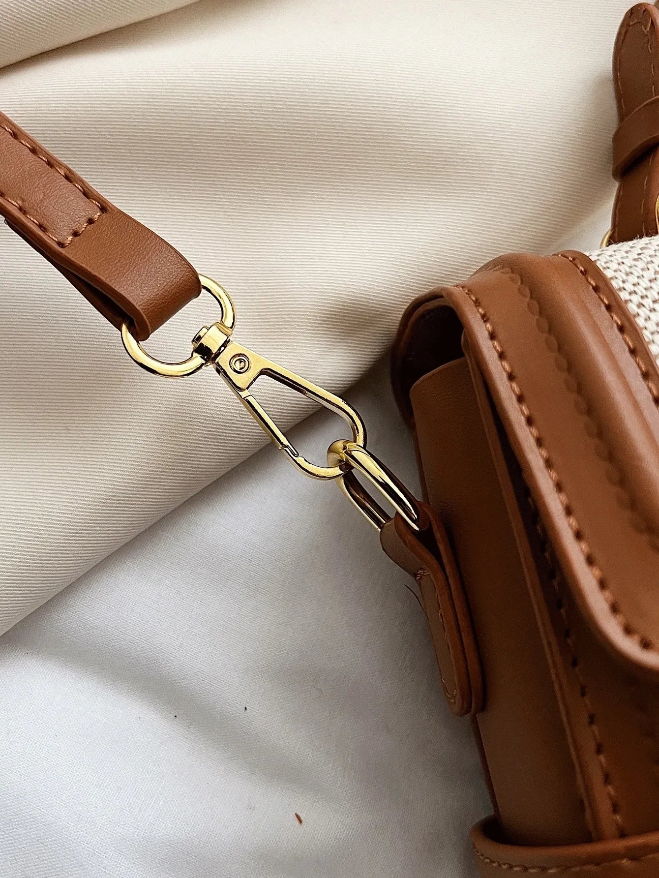 Shein - Fashionable Minimalist Casual Small Square Bag, Buckle Decor