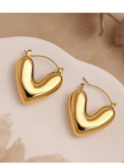 Shein - Obovay 1 Pair 18K Gold Plated Stainless Steel Hollow Heart Shaped Earrings