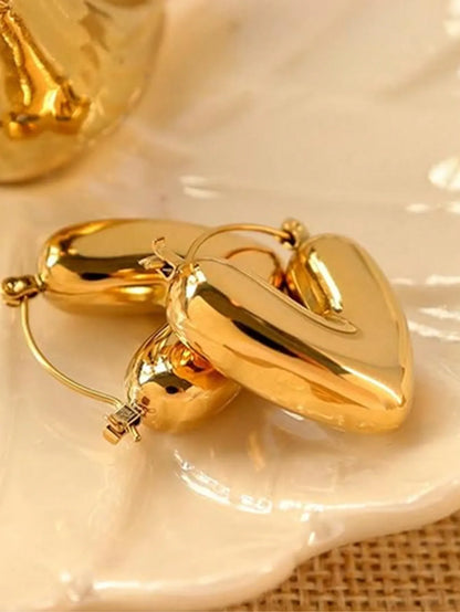 Shein - Obovay 1 Pair 18K Gold Plated Stainless Steel Hollow Heart Shaped Earrings