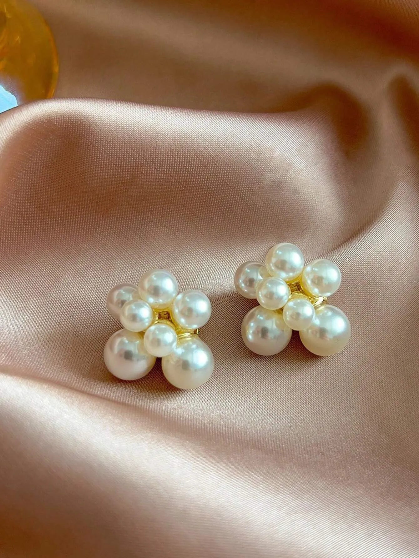 Shein - 5pcs/Set Vintage Faux Pearl Silver Needle Earrings, Minimalist Luxury Earring Set