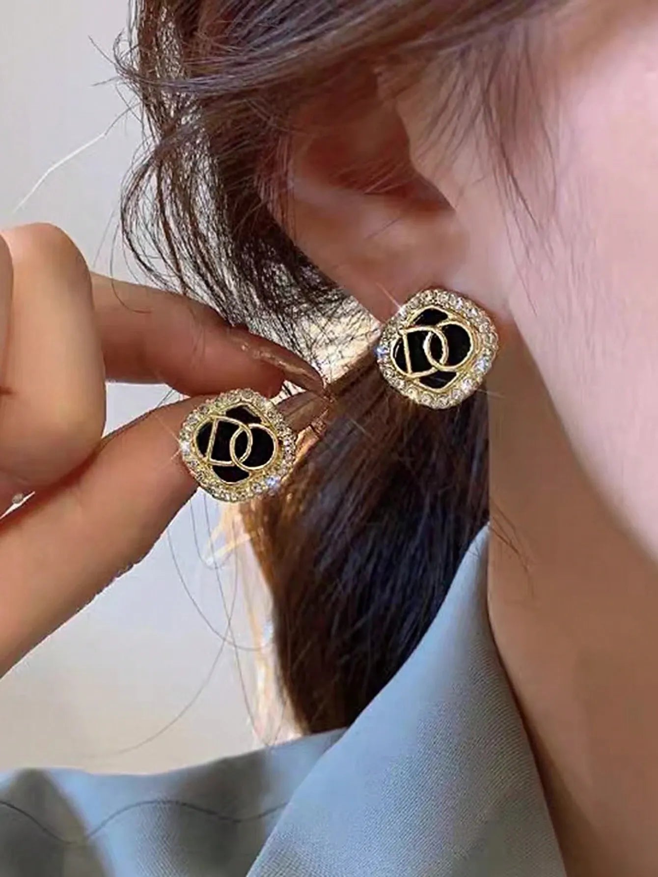 Shein - 5pcs/Set Micro-Inlaid Zirconia Pearl Letter Square Earrings Autumn/Winter Elegant French Style Set For Women