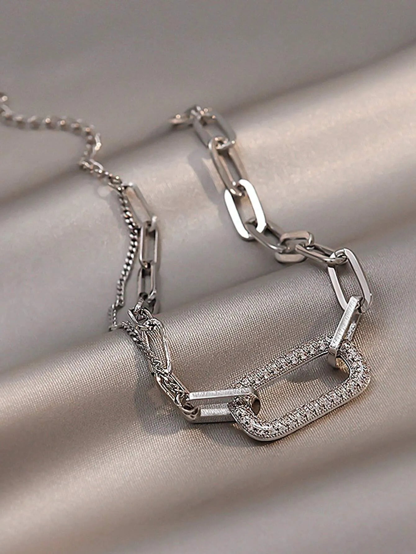 Shein - 1pc High-End Elegant Square Hollow Out Cubic Zirconia Bracelet - Silver