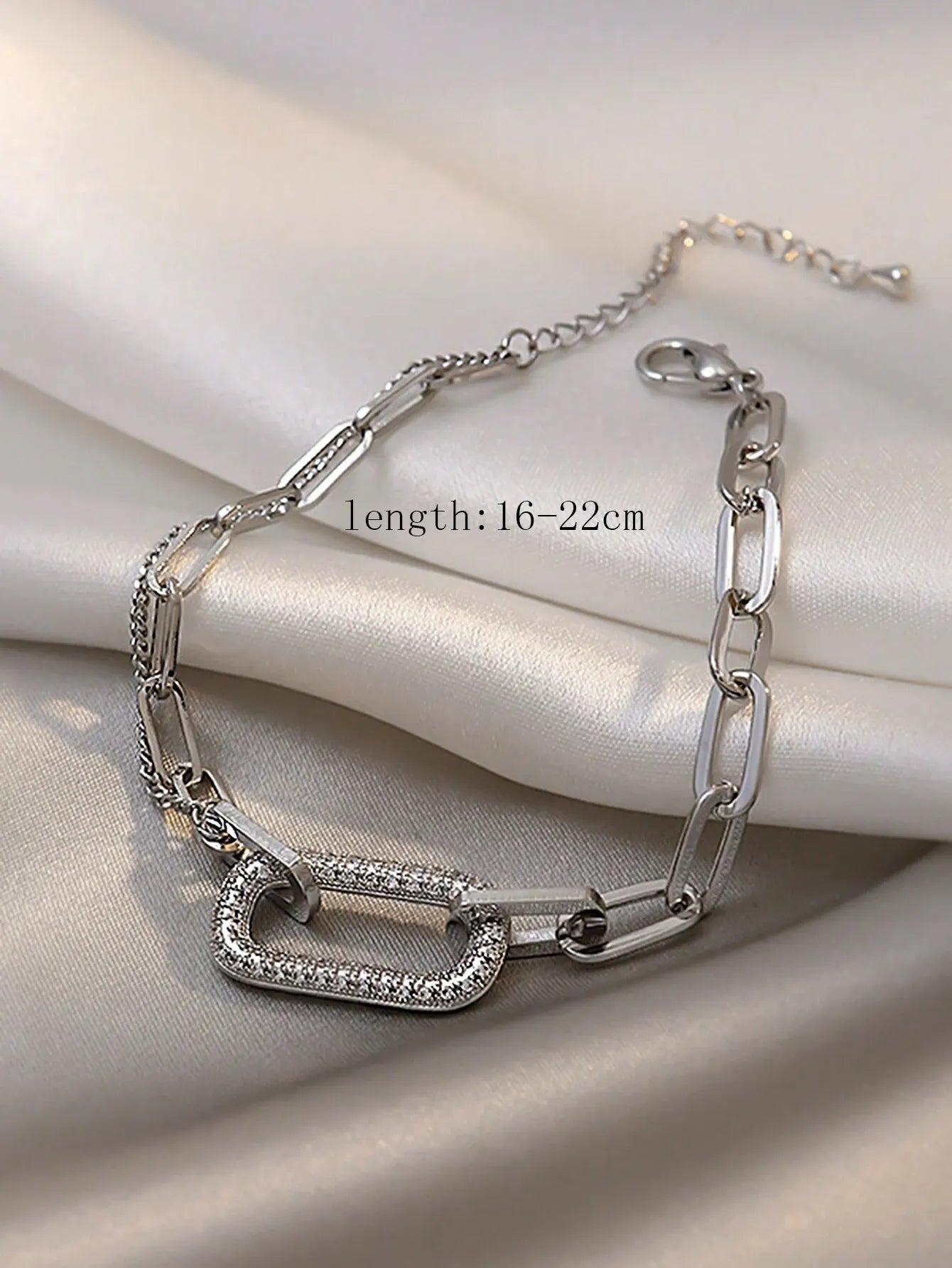 Shein - 1pc High-End Elegant Square Hollow Out Cubic Zirconia Bracelet - Silver