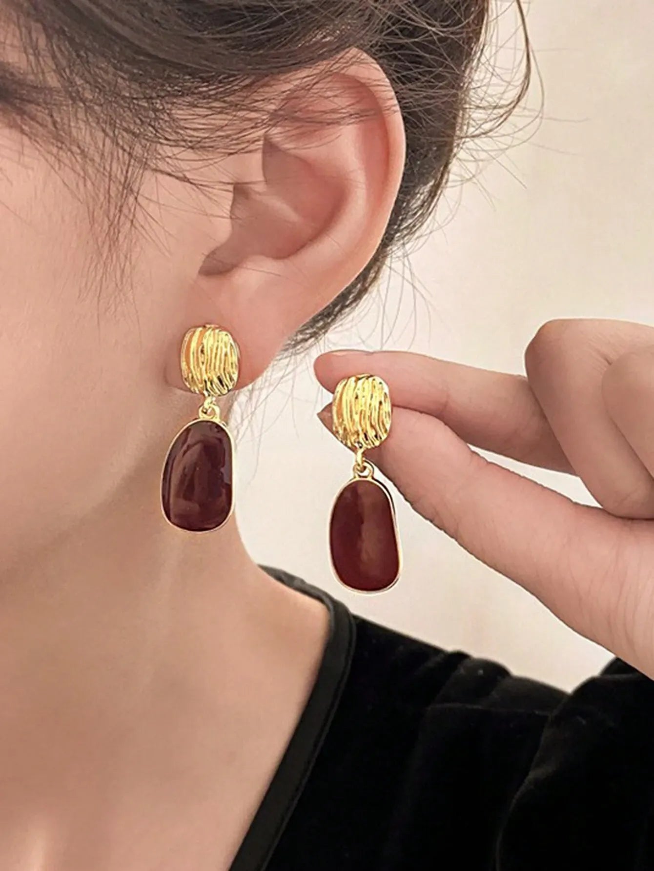 Shein - 5pcs/Set Micro-Inlaid Zirconia Pearl Letter Square Earrings Autumn/Winter Elegant French Style Set For Women