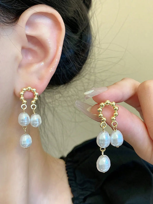 Shein - 5pcs/Set Vintage Hollow Bow Faux Pearl Earrings For Women, Asymmetrical Minimalist Earring Set