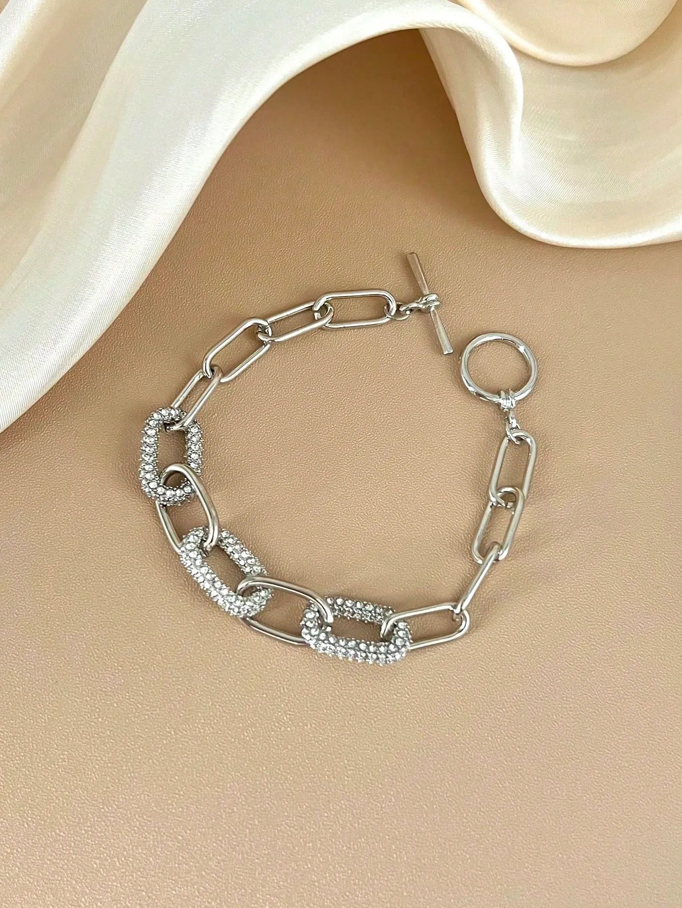Shein - 1pc Minimalist Elegant Silver Color Rhinestone Oval Jewelry Chain Bracelet