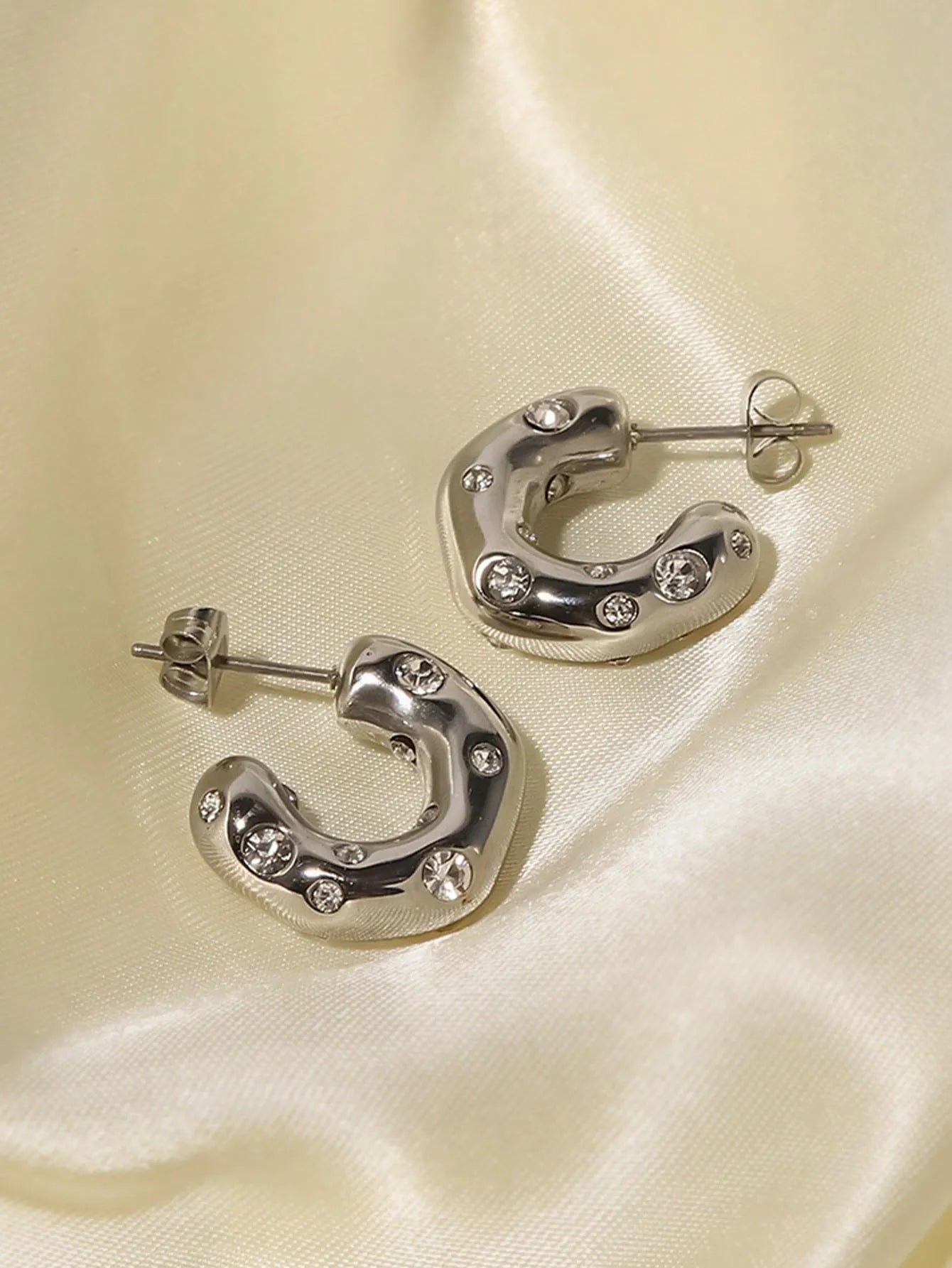 Shein - SHOPBOHO 1pair Glamorous Stainless Steel Cubic Zirconia Decor Cuff Hoop Earrings For Women - Silver
