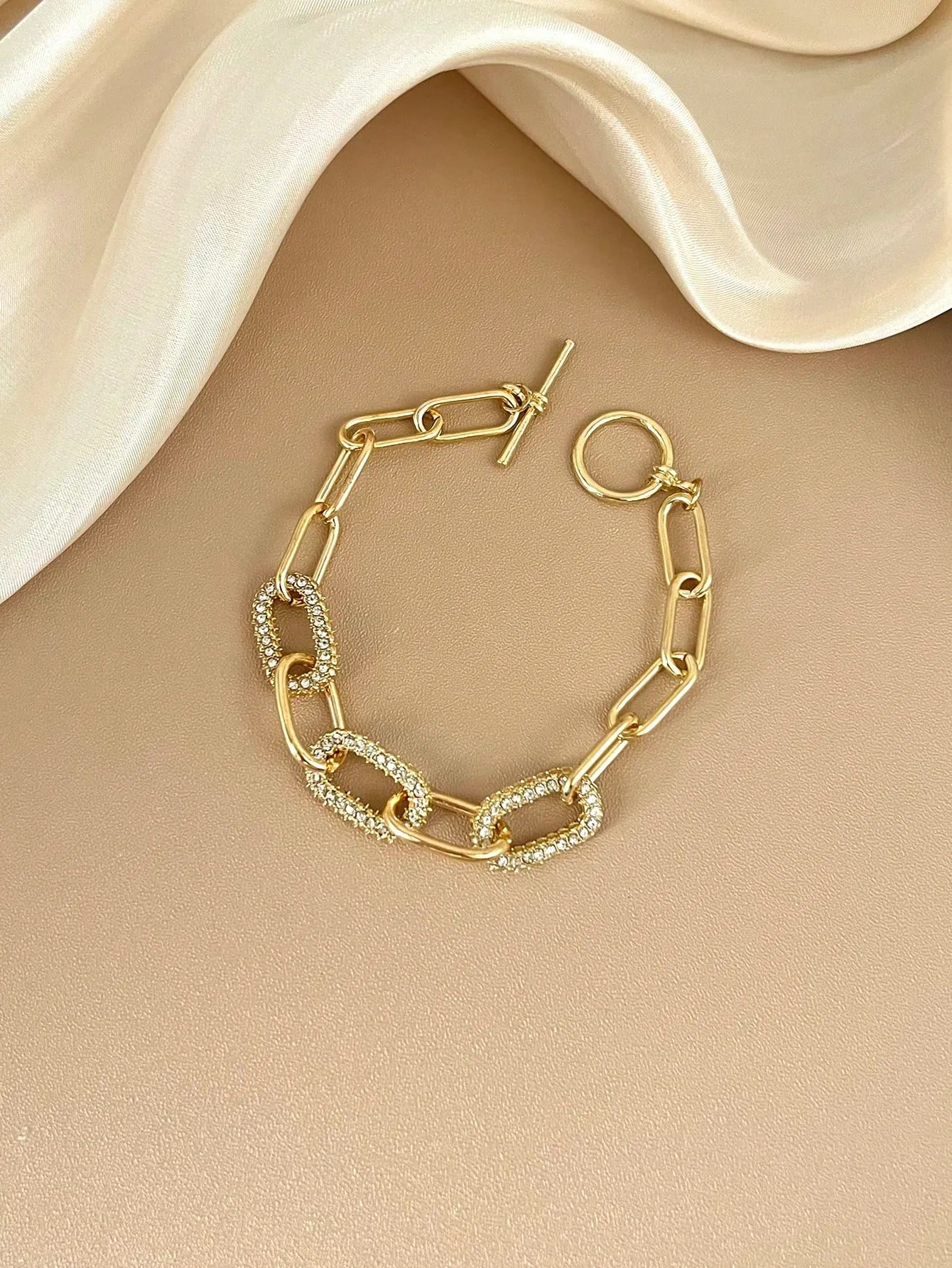 Shein - 1pc Minimalist Elegant Gold Rhinestone Oval Chain Bracelet