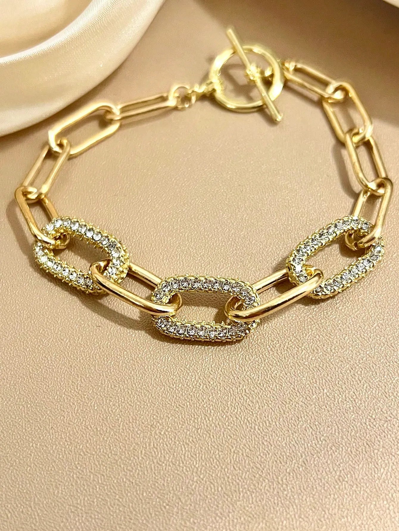 Shein - 1pc Minimalist Elegant Gold Rhinestone Oval Chain Bracelet